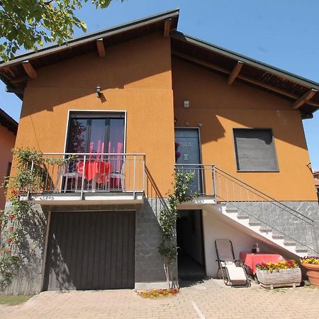 Bed and Breakfast Beb Da Gaia E Giulio Reno Di Leggiuno Exterior foto